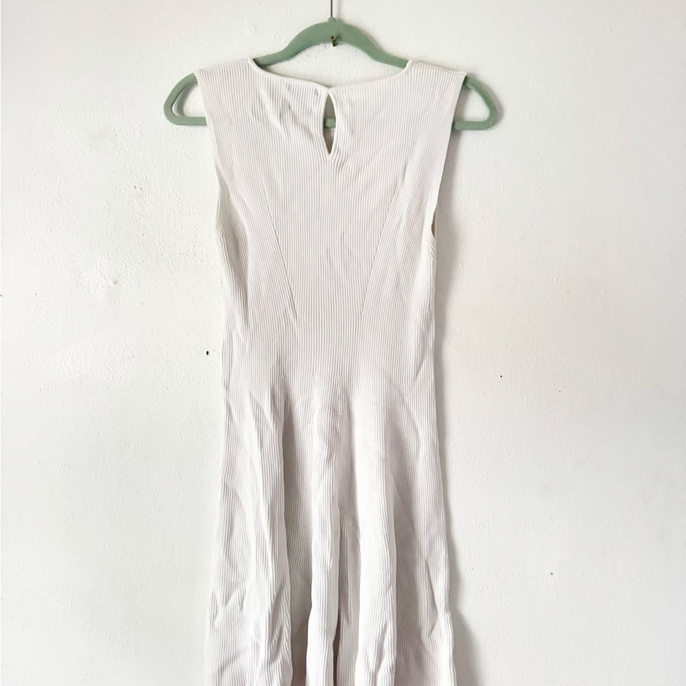 Mossimo Dutti Ribbed Knit White Sleeveless Dress with Key Hole Back Size Large - Picture 3 of 9